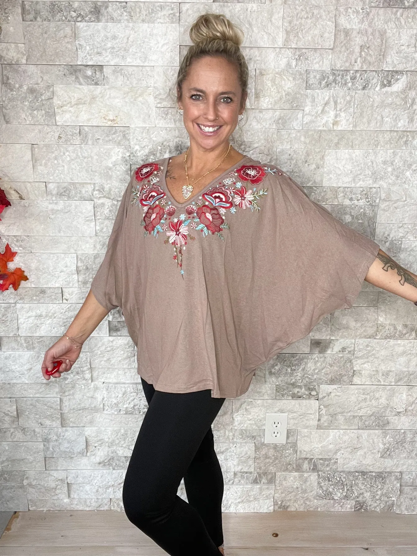 Bloom Again Top in Mocha (S-3XL)