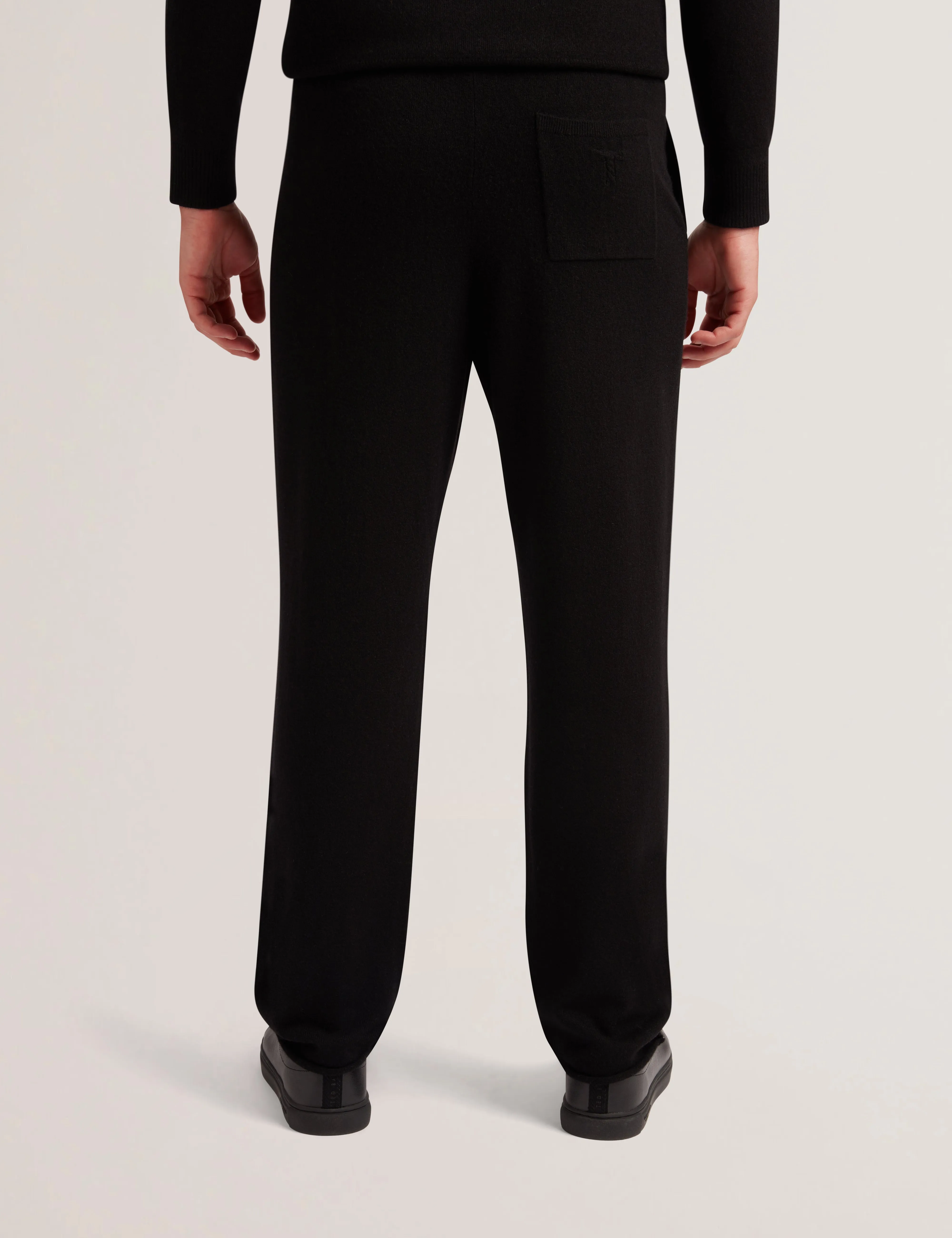 Boras Regular Cashmere Jogger Black