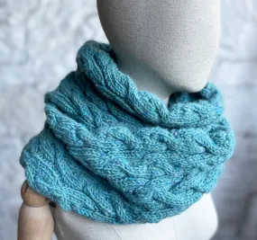 Classic cable hand knit scarf - blue