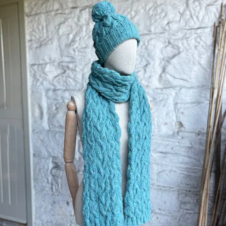 Classic cable hand knit scarf - blue