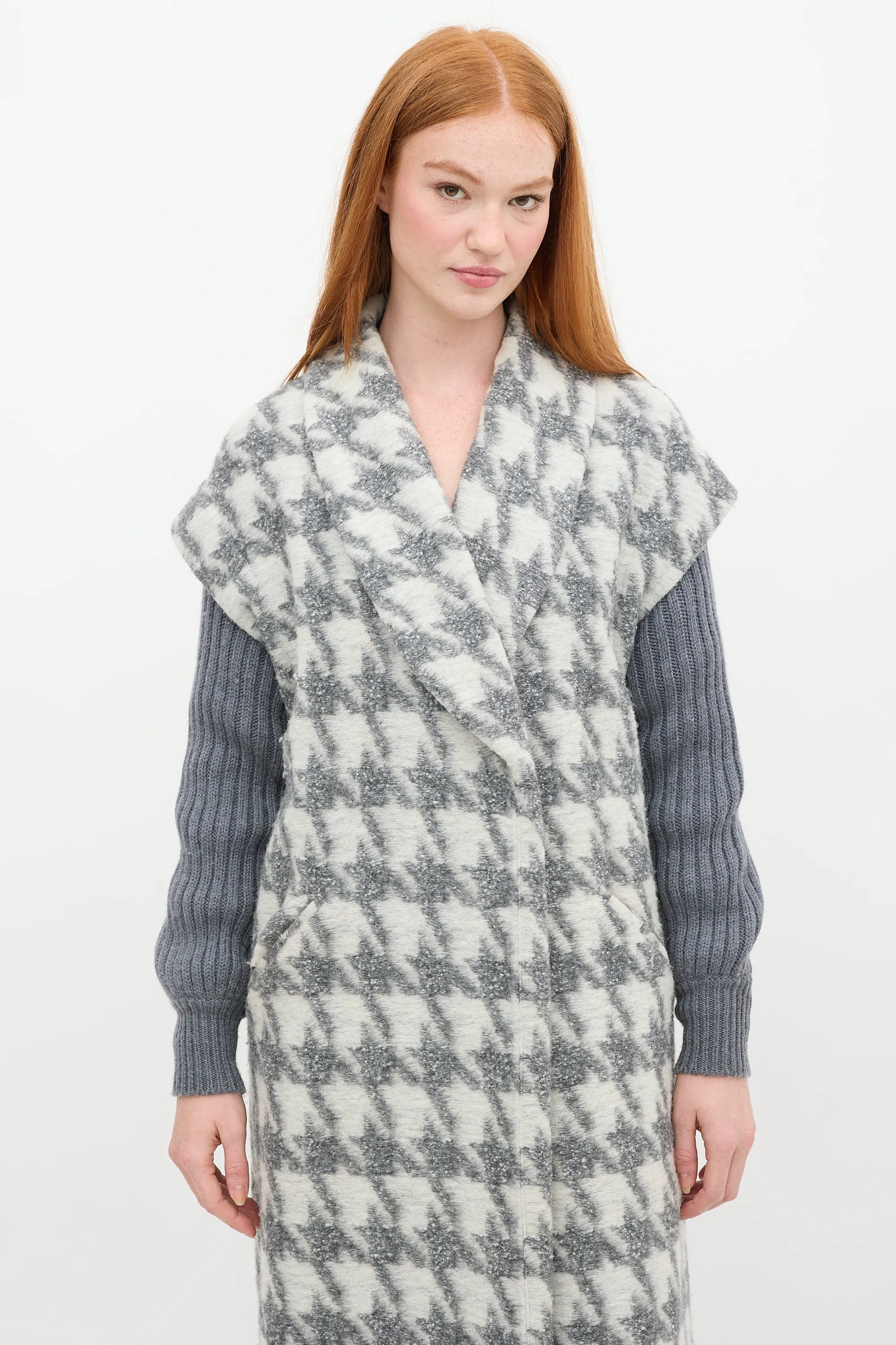 Grey & White Houndstooth Woven Coat