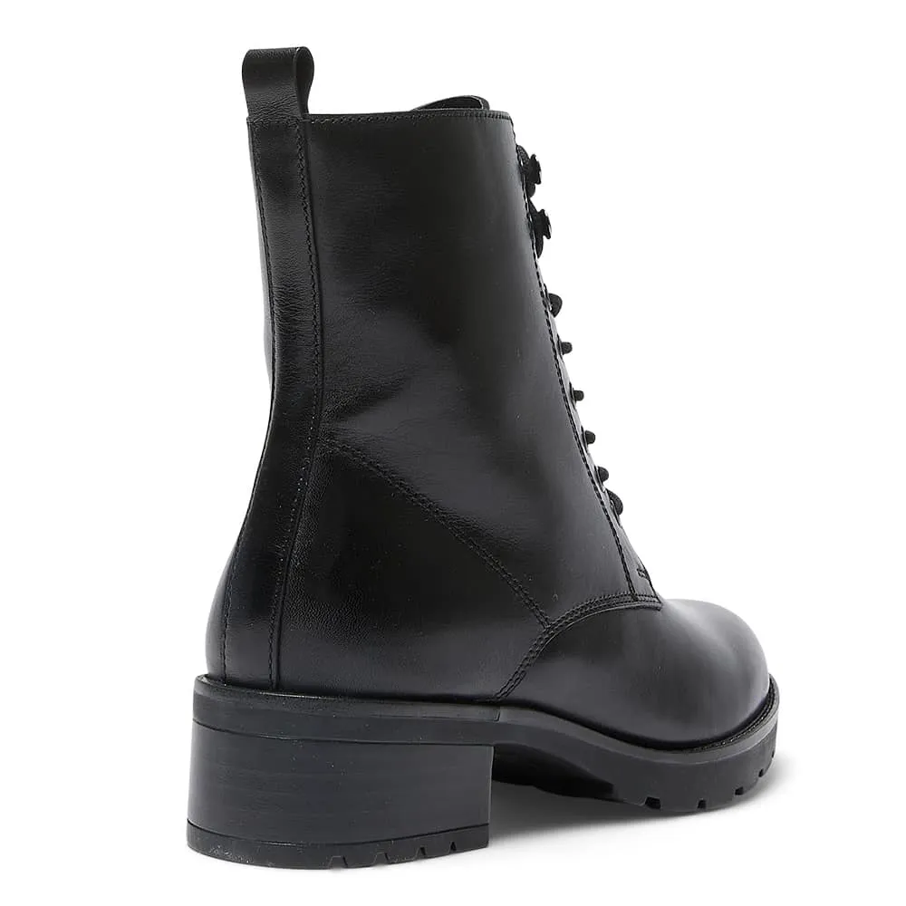 Inferno Boot in Black Leather