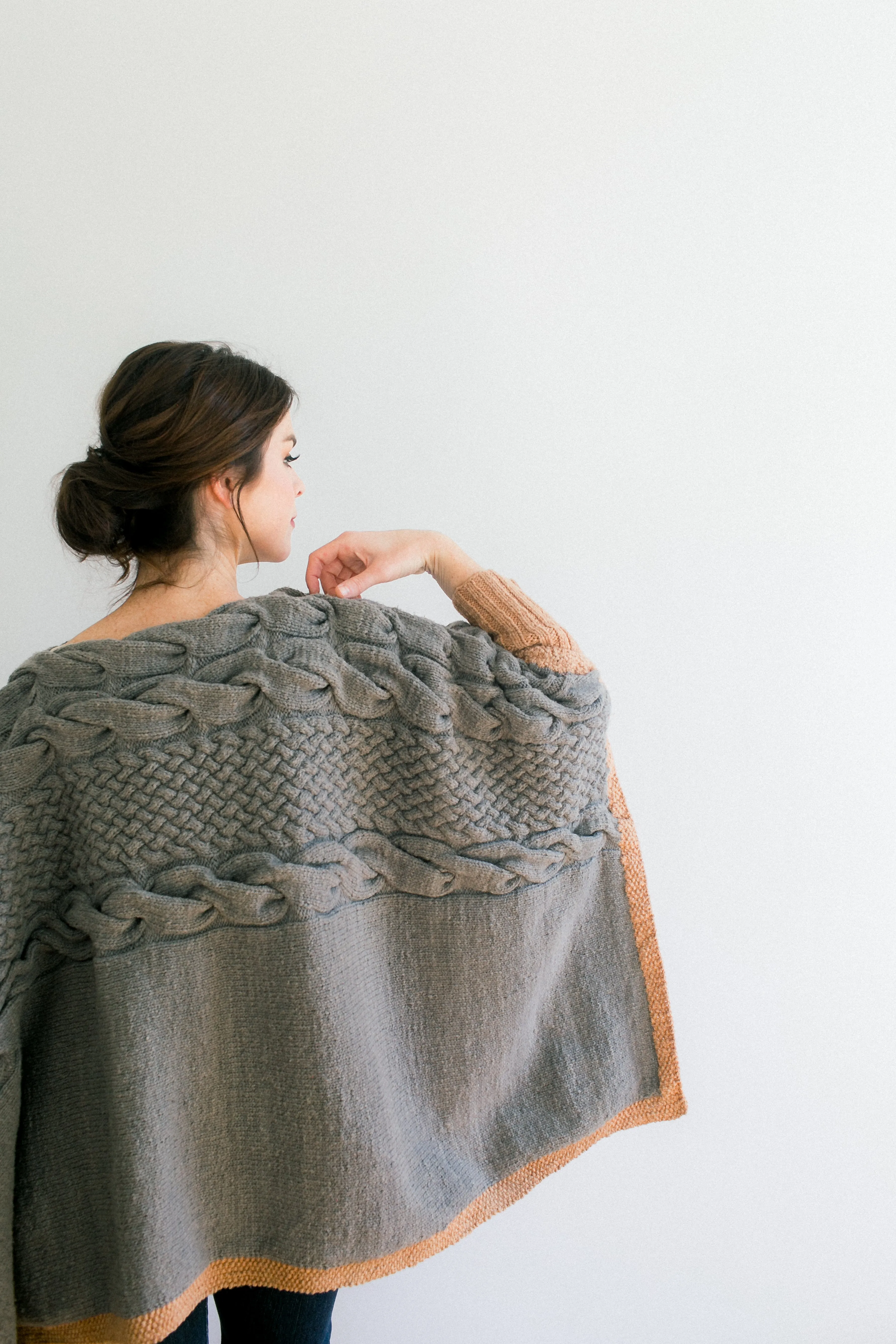 Jacqueline Poncho Two Tone in Organic Merino