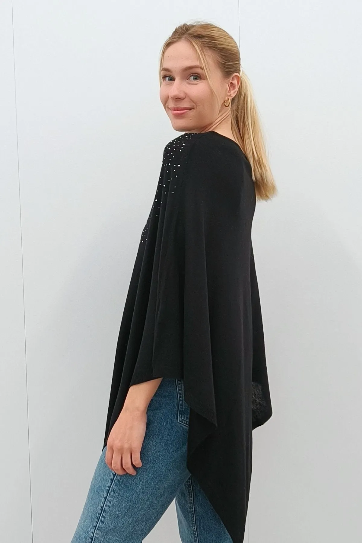 Juolas strassi - poncho