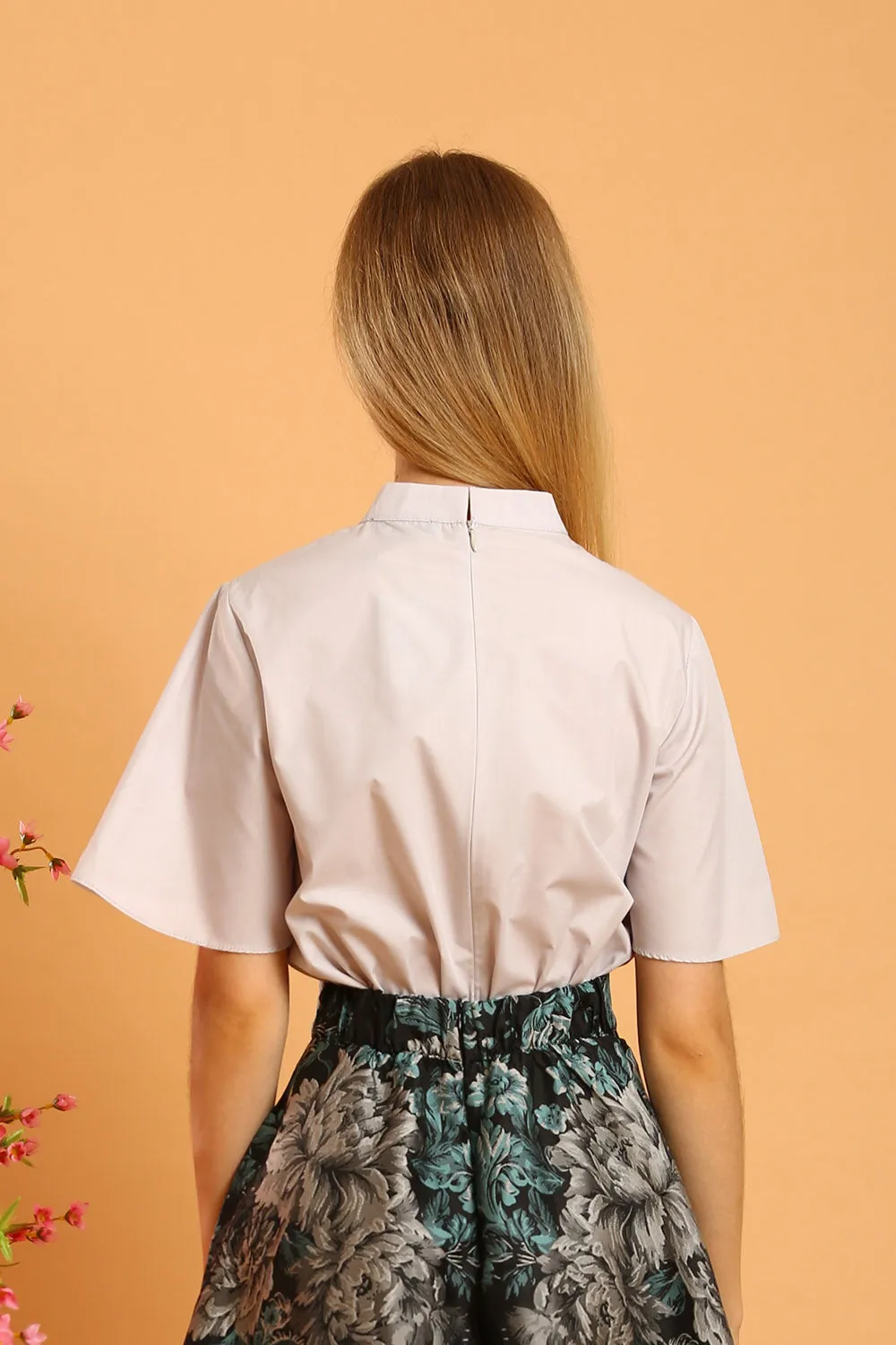 Laurine Mandarin Collar Top in Grey