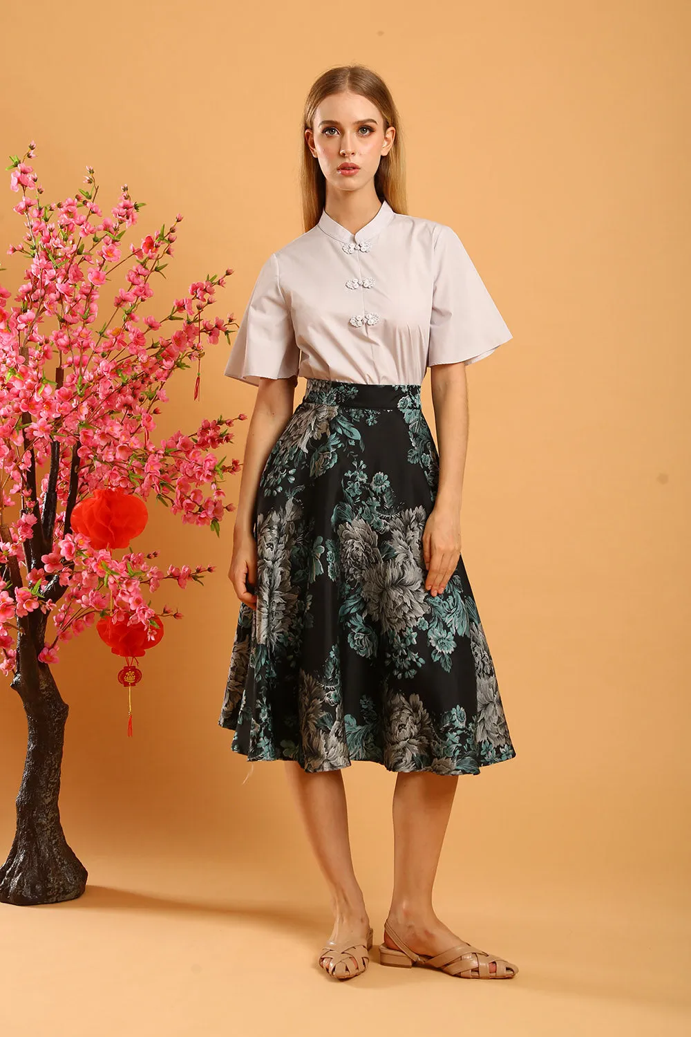 Laurine Mandarin Collar Top in Grey