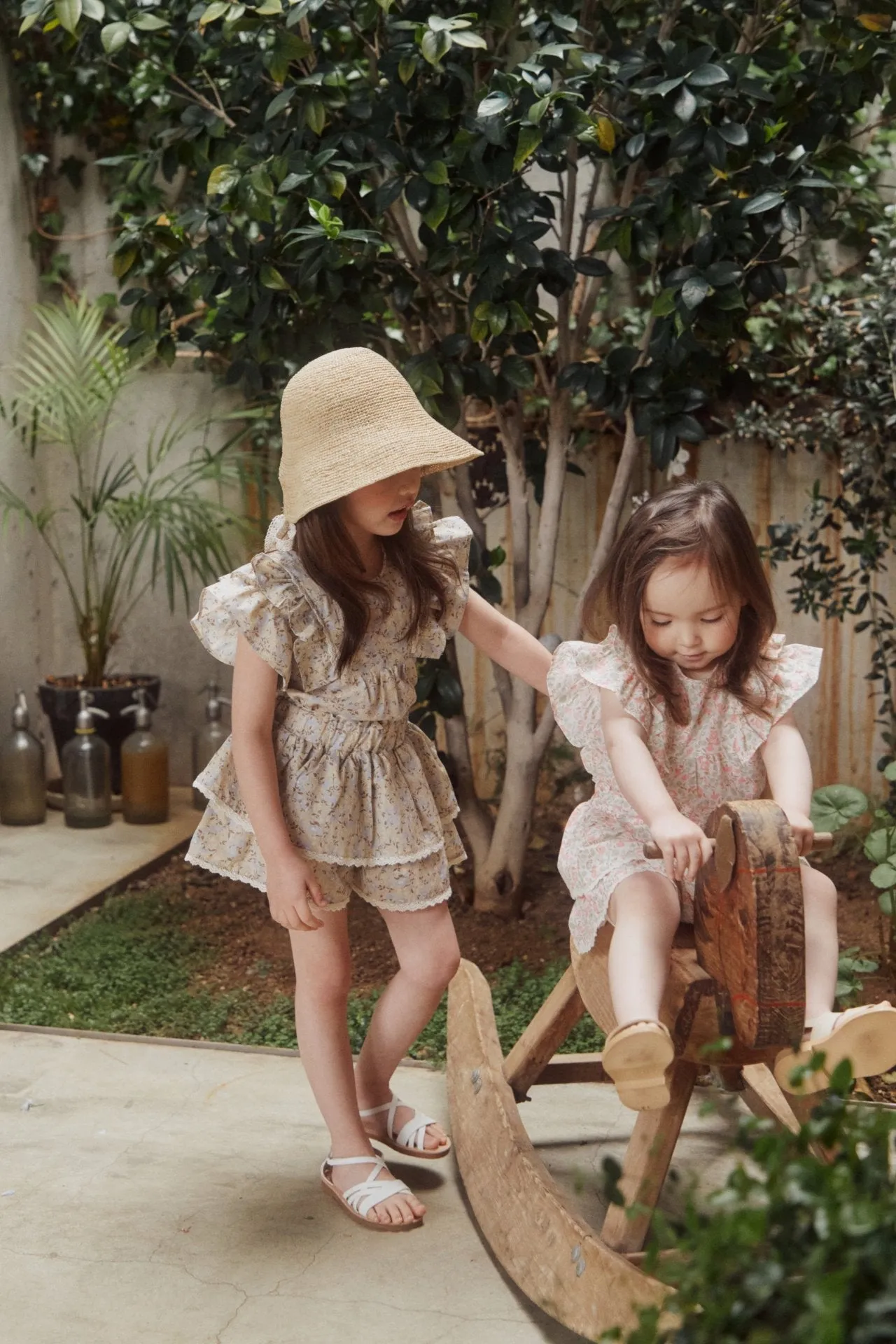 Mone Blouse & Shorts Set