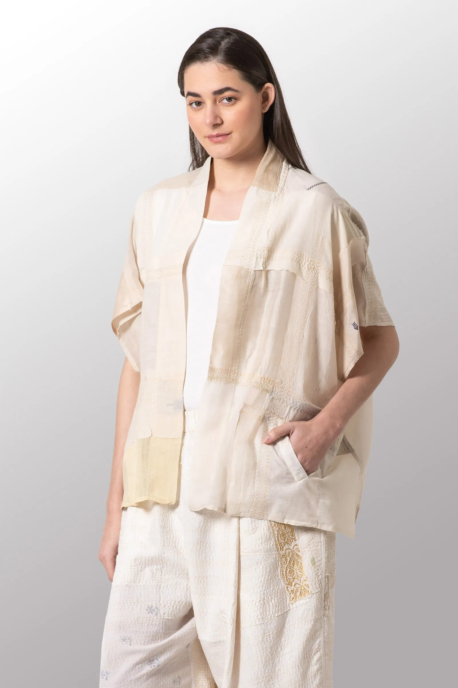 MOSAIC TILE PATCH KANTHA PONCHO TOP - mt1568-ivy -