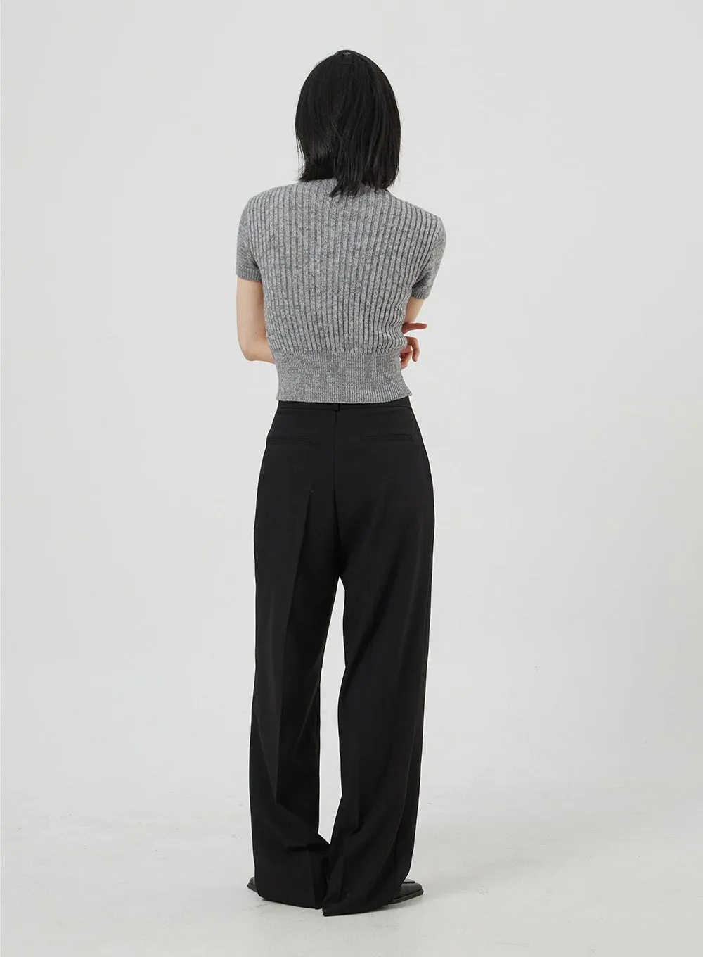 Ribbed Knit Turtleneck Top OM302