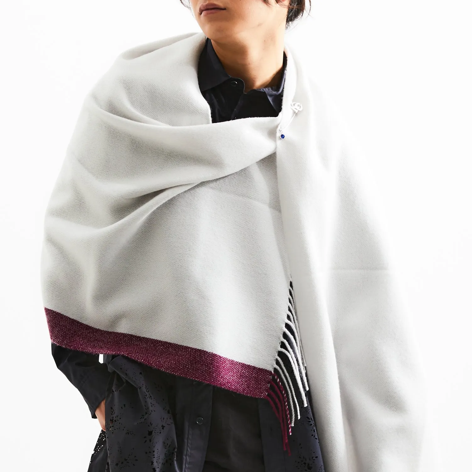 Seto Kaiba Model Scarf & Scarf Pin Yu-Gi-Oh! Duel Monsters