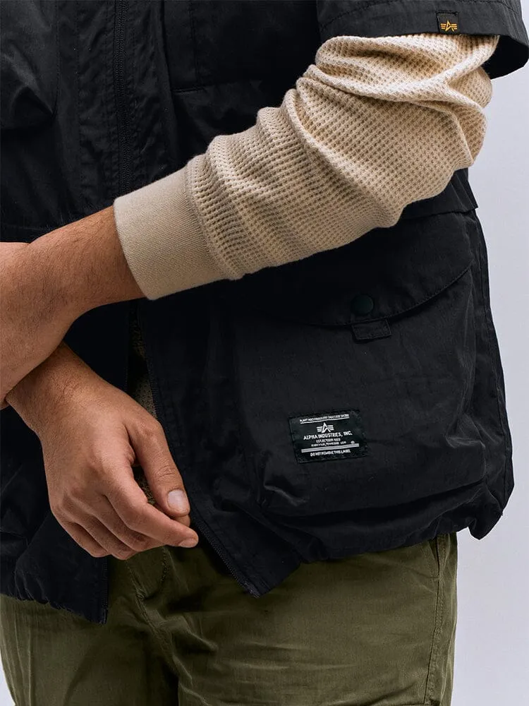 SHORT SLEEVE MULTI POCKET ZIPPERED SHIRT JACKET