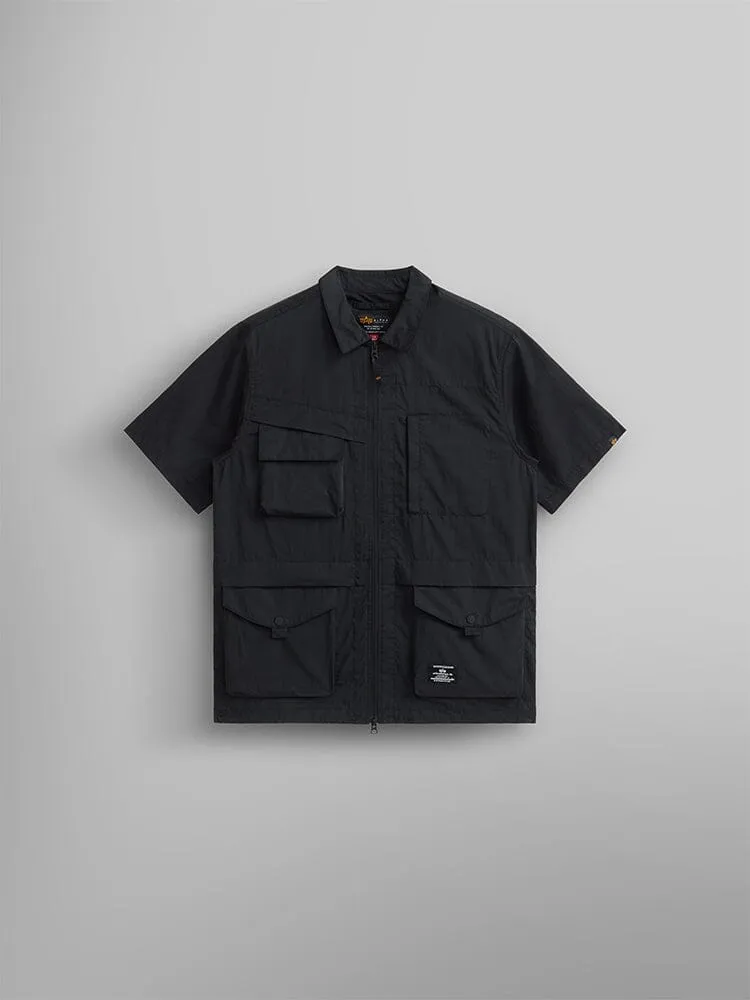 SHORT SLEEVE MULTI POCKET ZIPPERED SHIRT JACKET