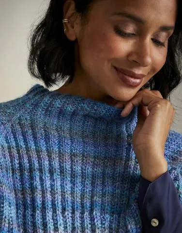 Sirdar 10721 - Bellflower Poncho