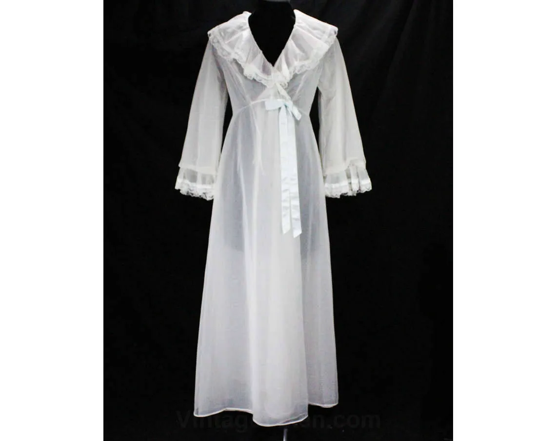 Size 8 Nightgown & Robe Set - Small Medium 1960s Peignoir Lingerie - Beautiful Pastel Daisy Embroidery - Summer Trousseau Nightie - Bust 35